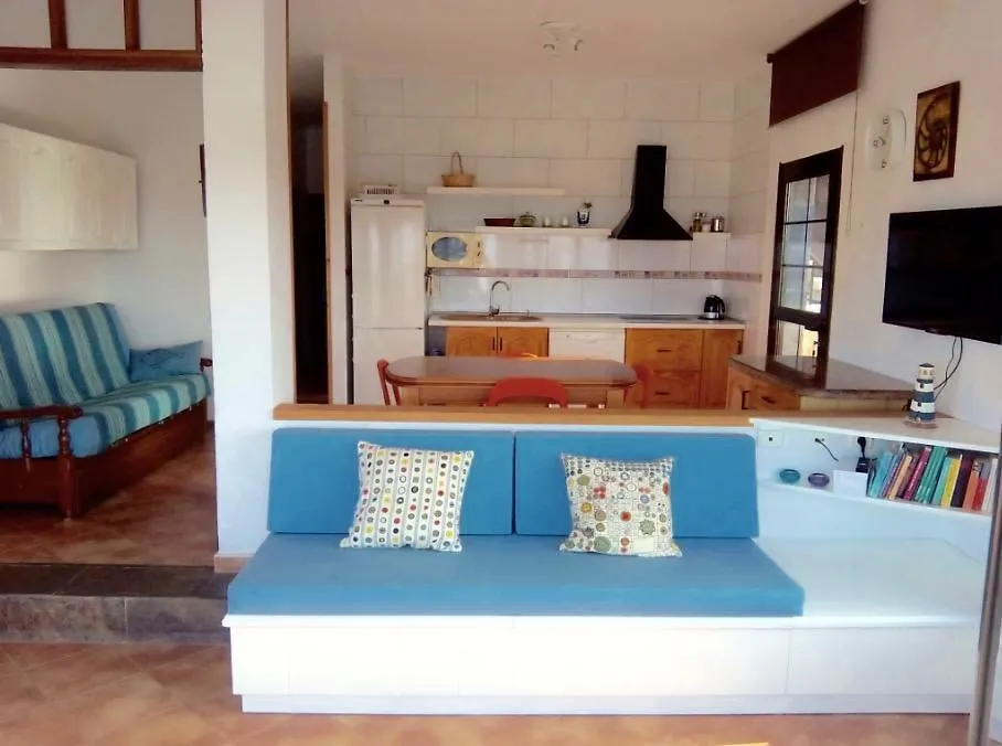 Vivienda Vacacional La Roca La Restinga 0*,  Spain